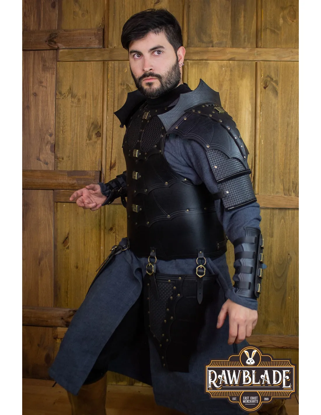Armure complète Gothique Edekan - Noir ⚔️ Boutique Épées