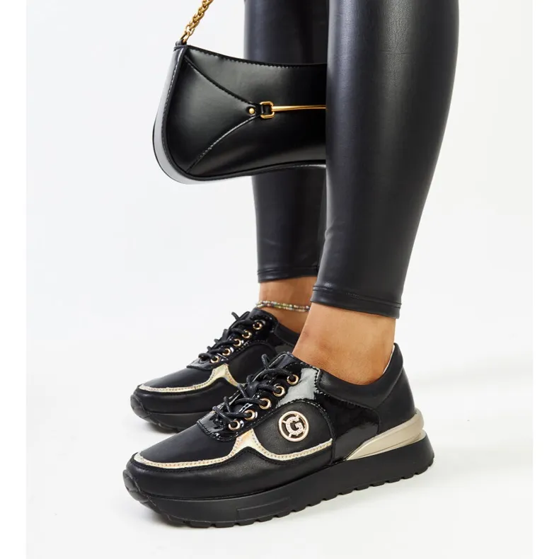 Chaussures en cuir noir avec boucle décorative le noir