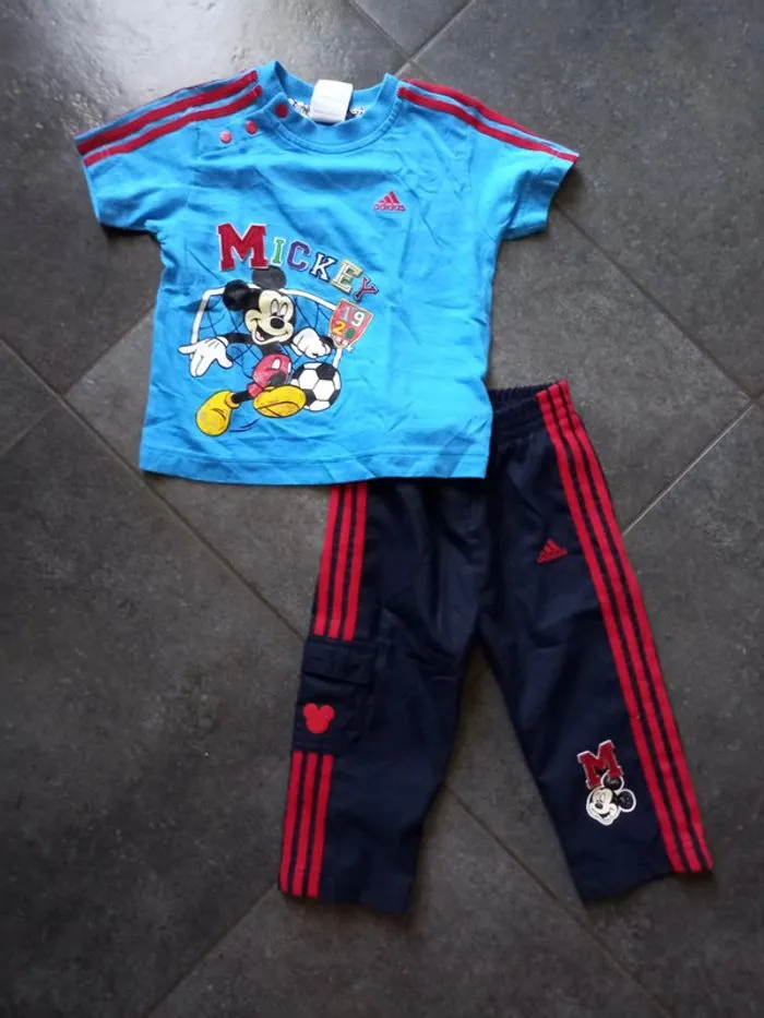 Ensemble Adidas 3 pièces en excellent état - adidas - 18 mois  | Beebs