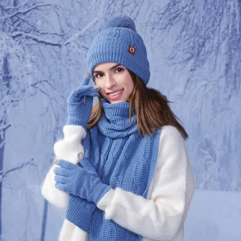 Ensemble de bonnet gants et écharpe chauds