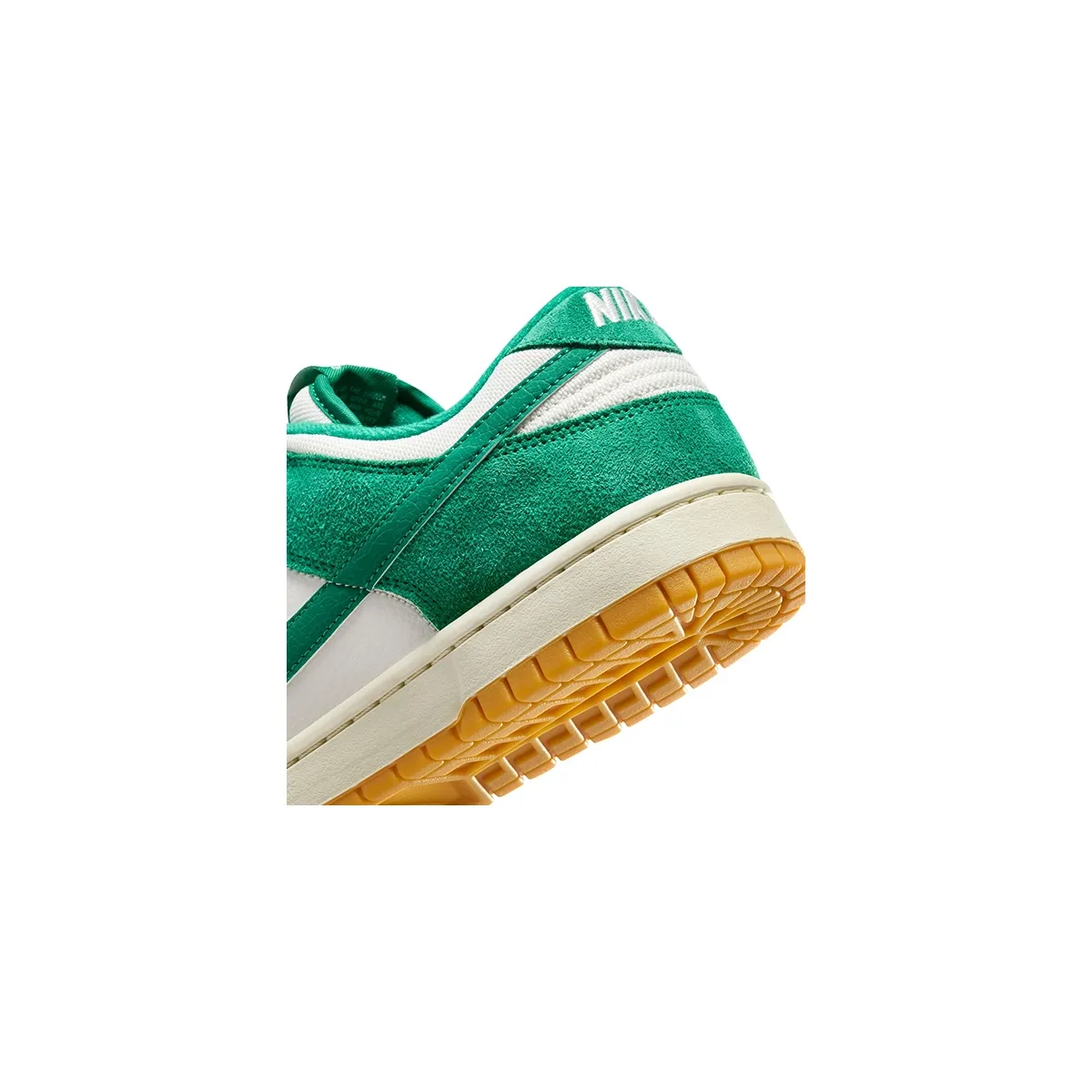 Nike Wmns Dunk Low SE Malachite IMPACT PREMIUM