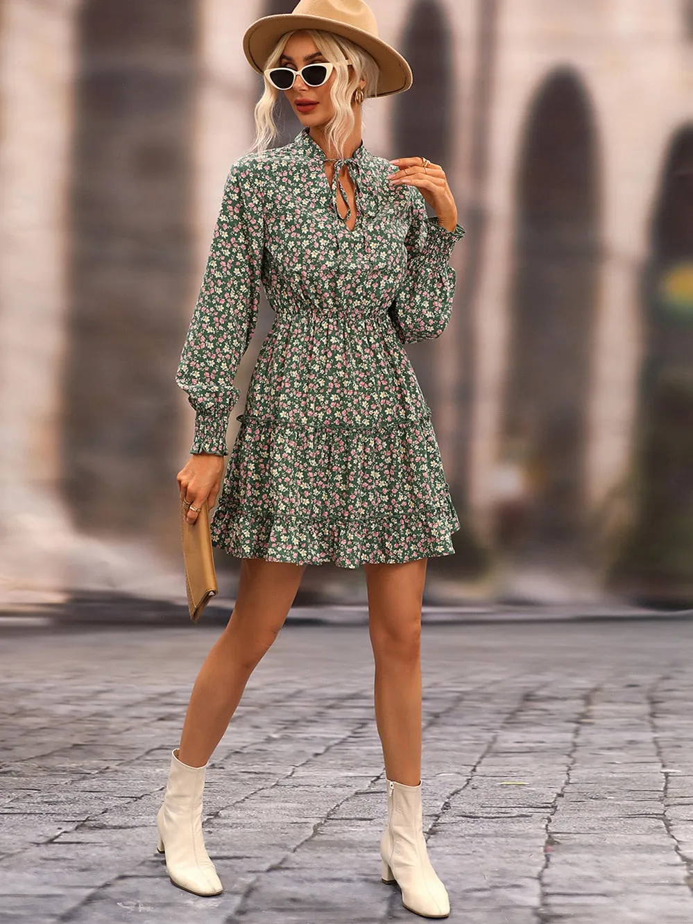 Robe Courte Fleurie Verte