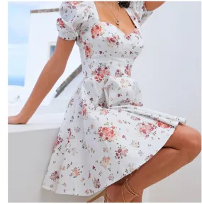 Robe Patineuse Courte Fleurie